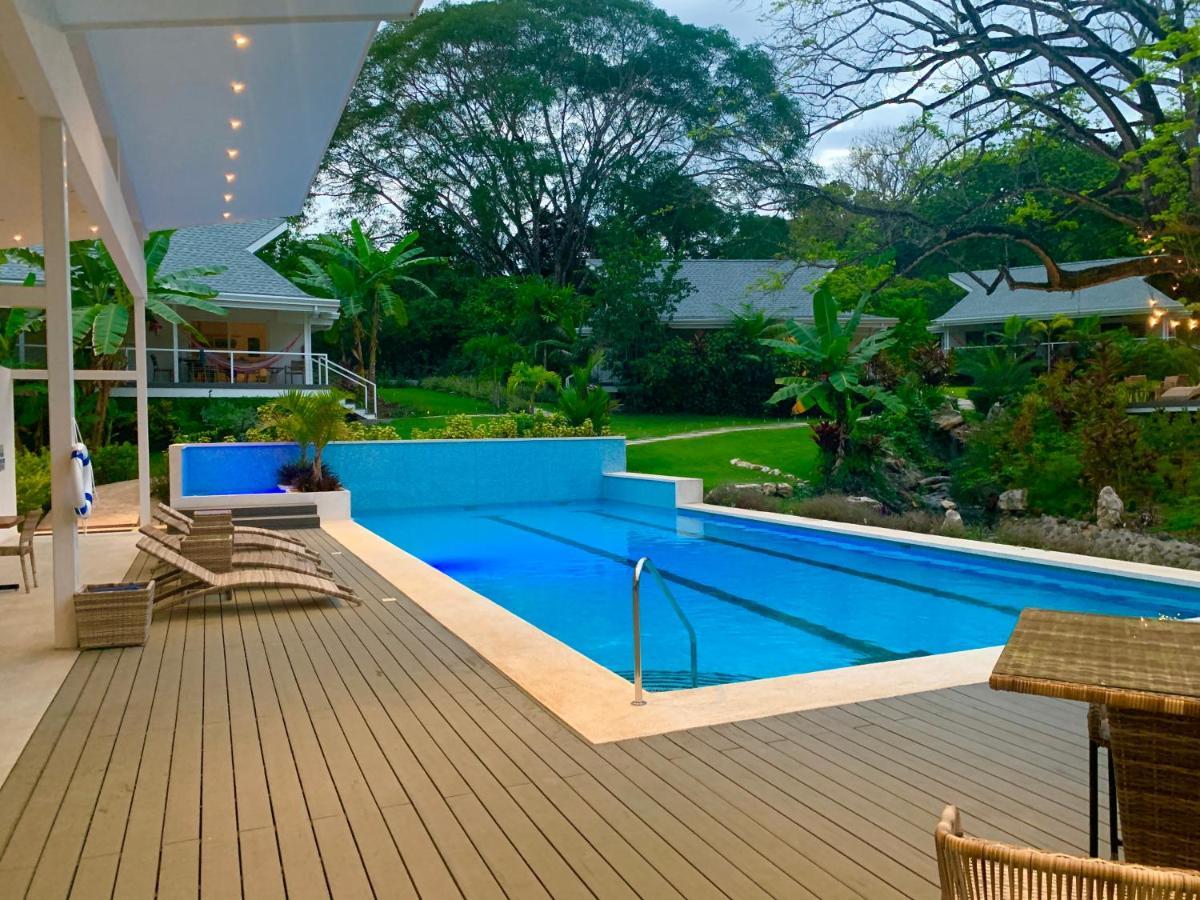 Aves Hotel Montezuma Luaran gambar